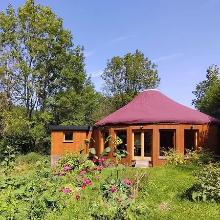 Chalet Grande Yourte Pour 4 Personnes A Aywaille